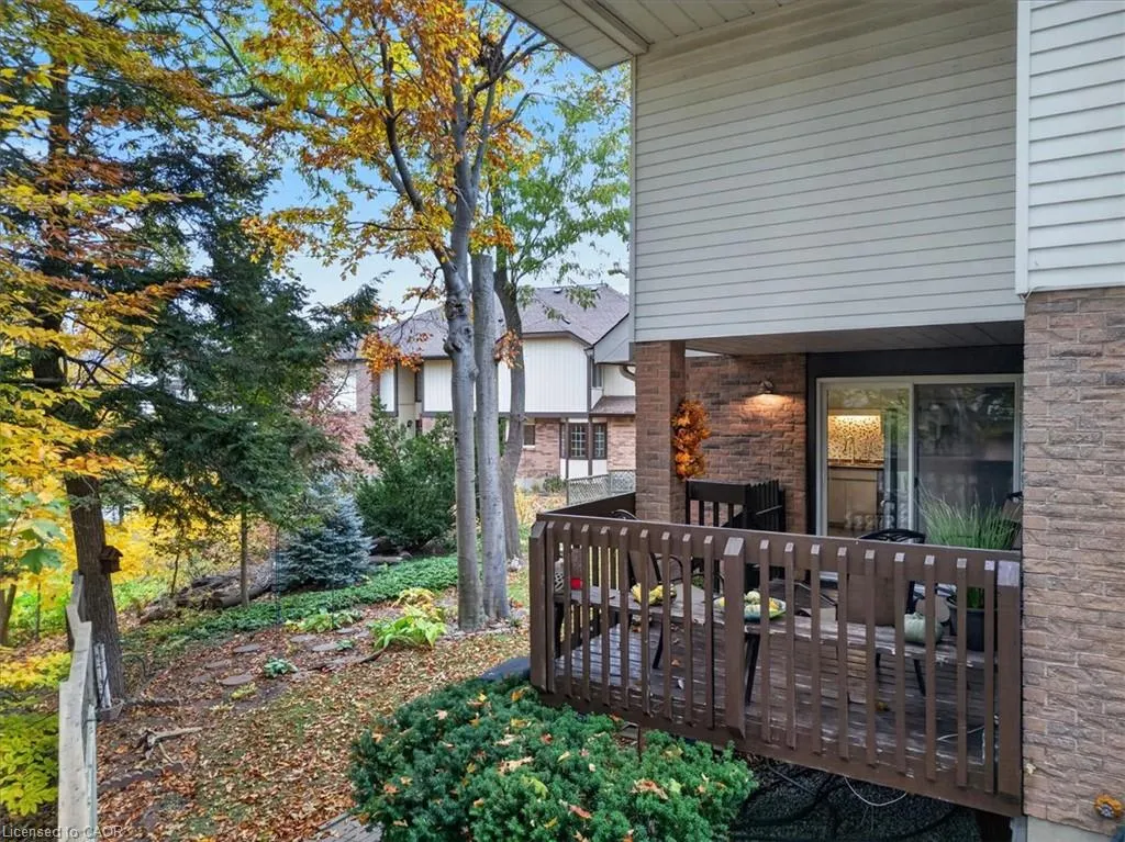 250 Kingswood Drive #6