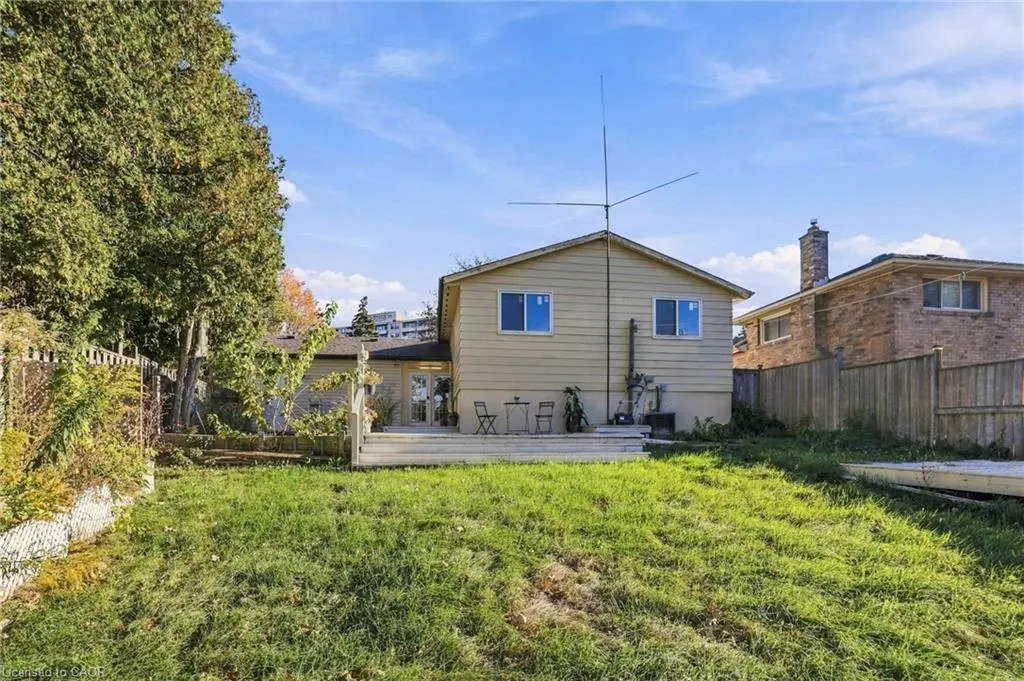 84 Elgar Avenue