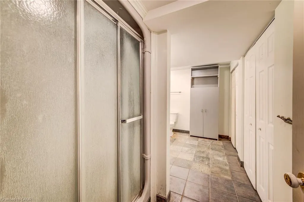 13 Gateview Drive