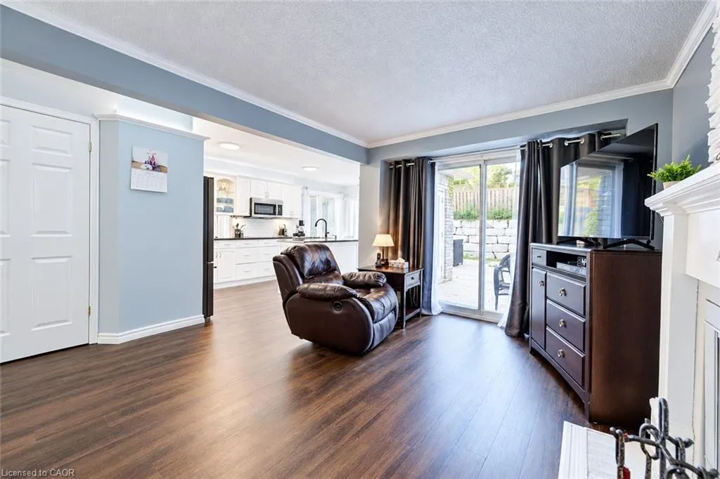 13 Gateview Drive