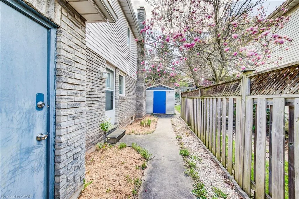 13 Gateview Drive