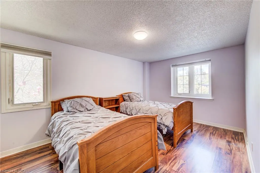 13 Gateview Drive