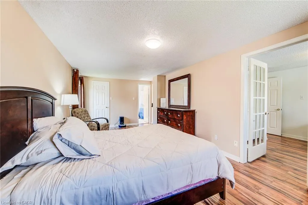 13 Gateview Drive