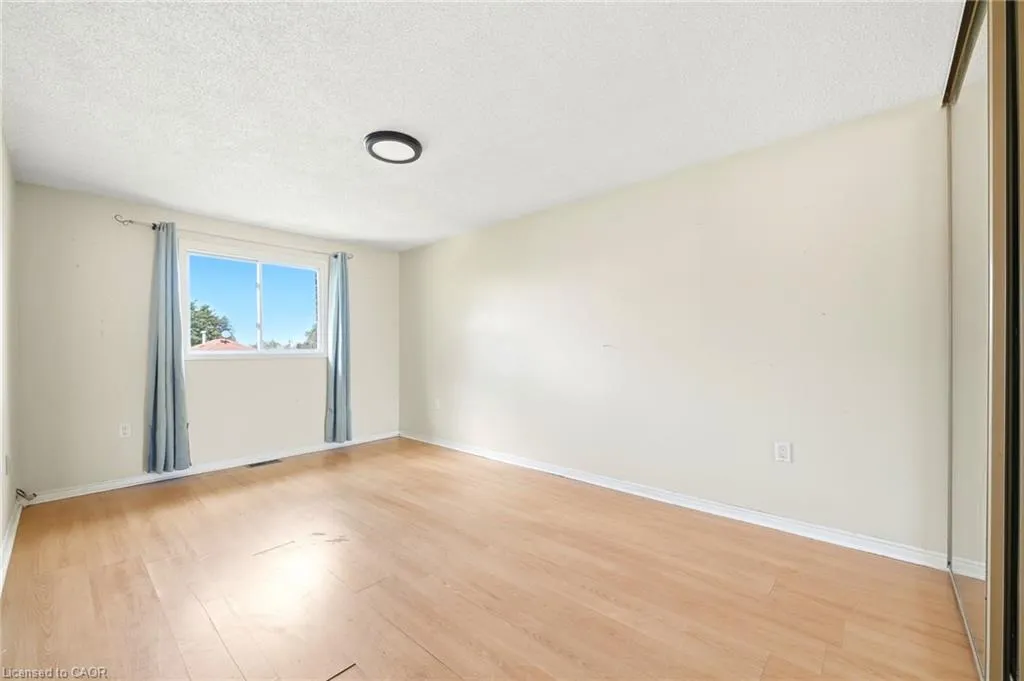 42 Geddes Crescent