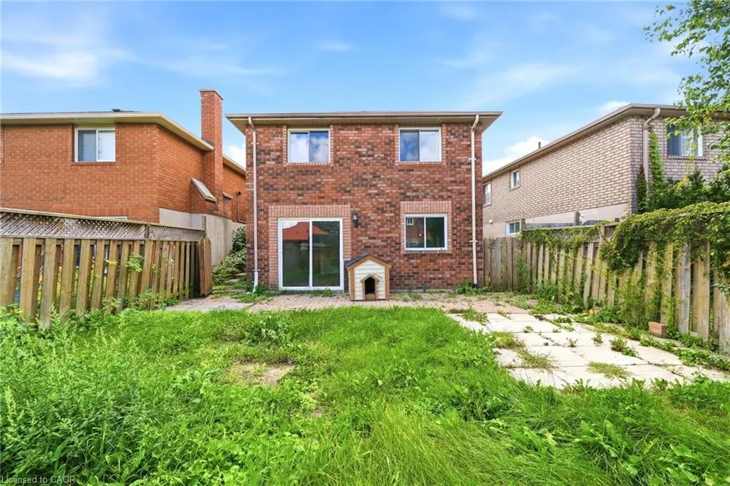 42 Geddes Crescent