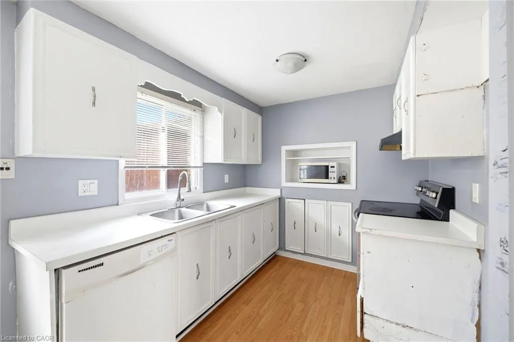42 Geddes Crescent