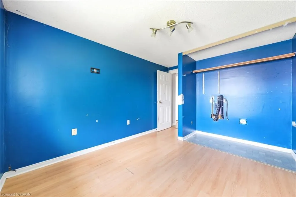 42 Geddes Crescent
