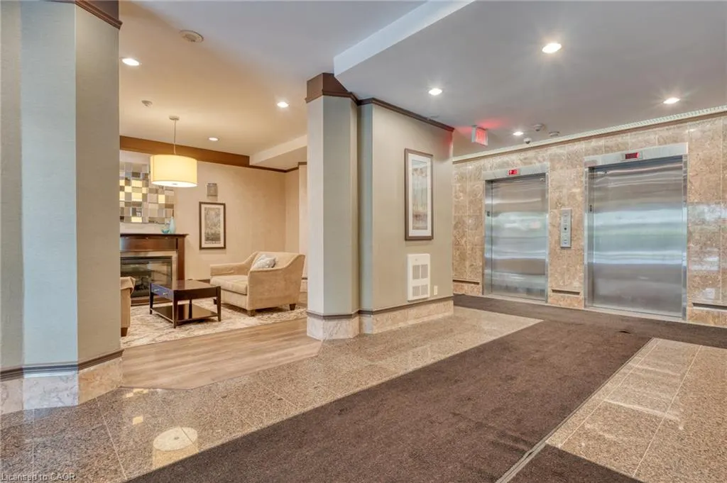67 Caroline Street S #13A