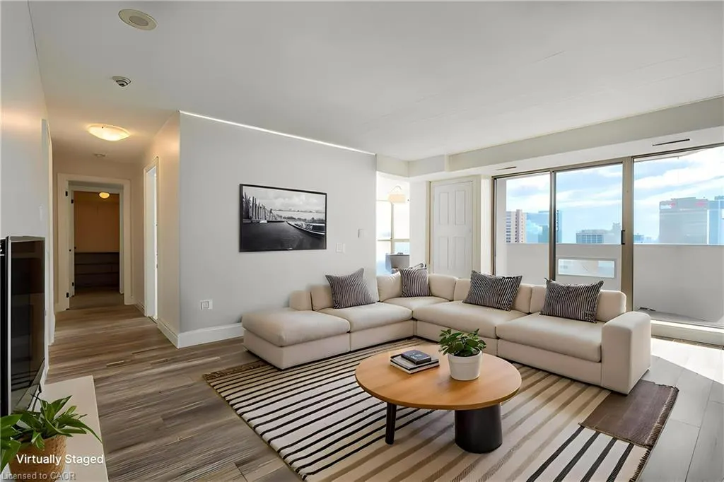 67 Caroline Street S #13A