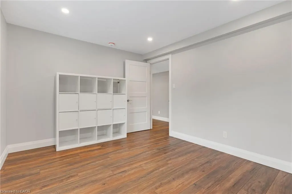 7 Joseph Street