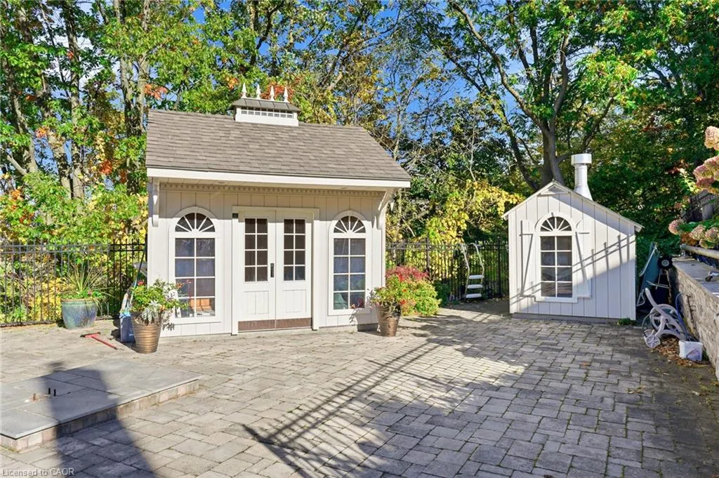 22 Burt Court
