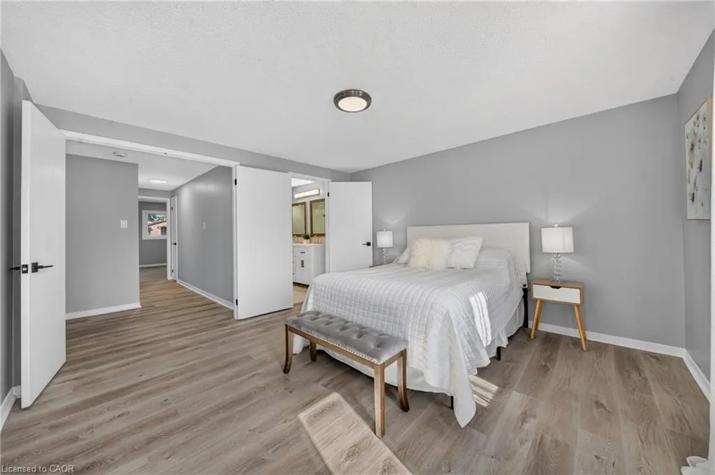 4353 Sawmill Valley Drive