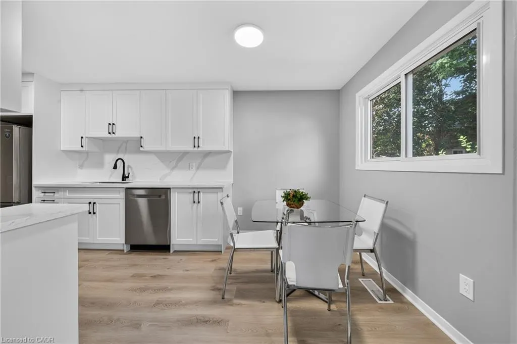 4353 Sawmill Valley Drive