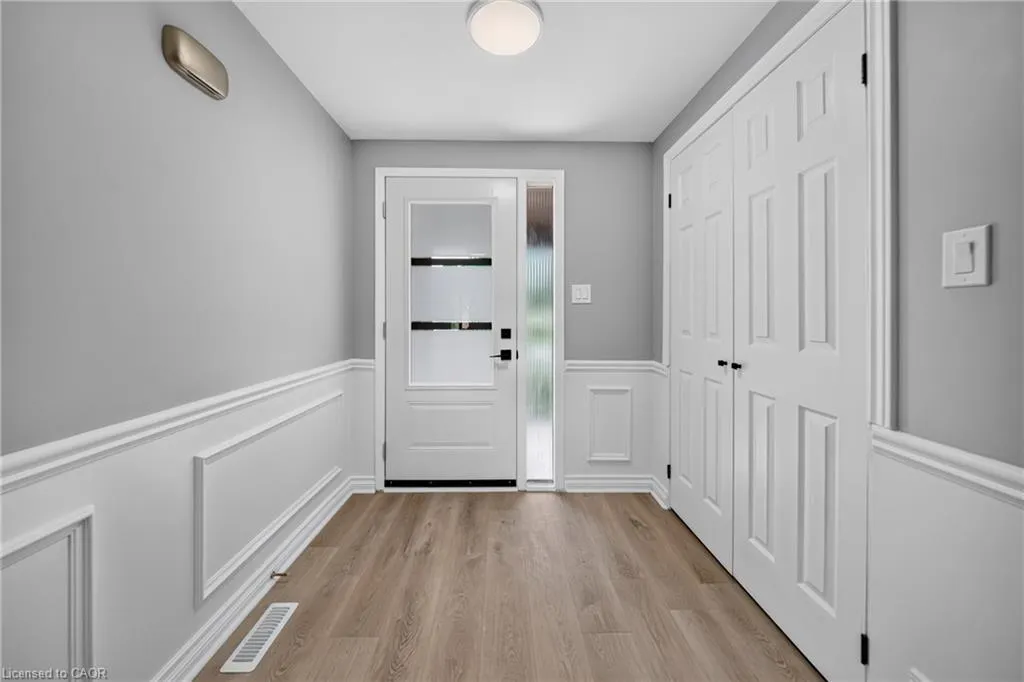 4353 Sawmill Valley Drive