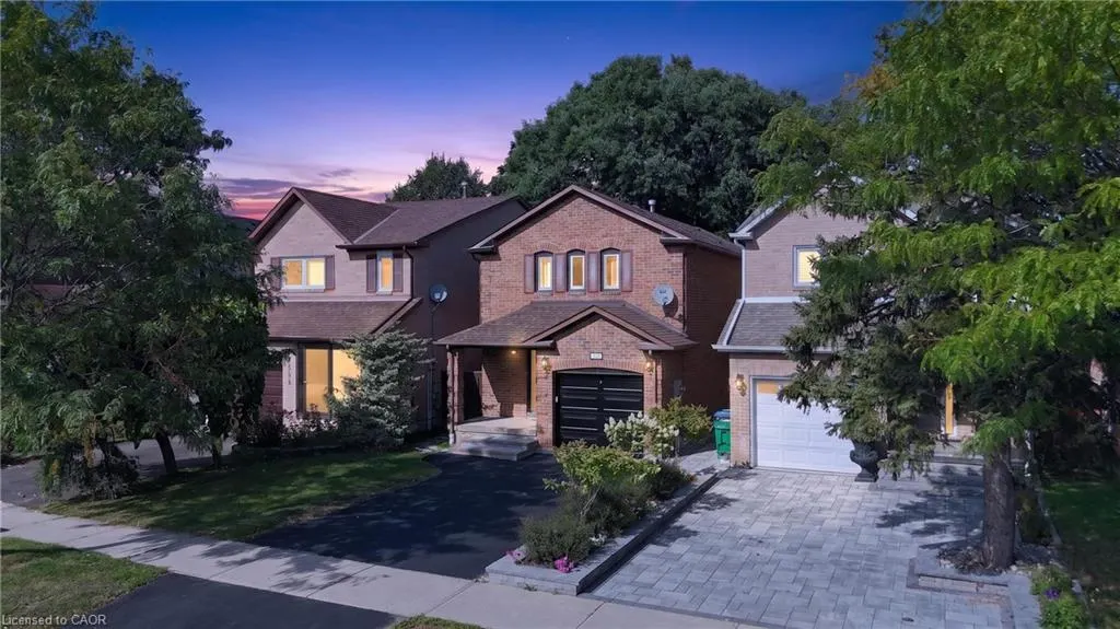 4353 Sawmill Valley Drive