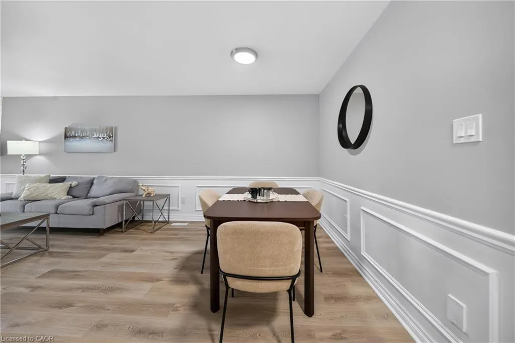 4353 Sawmill Valley Drive