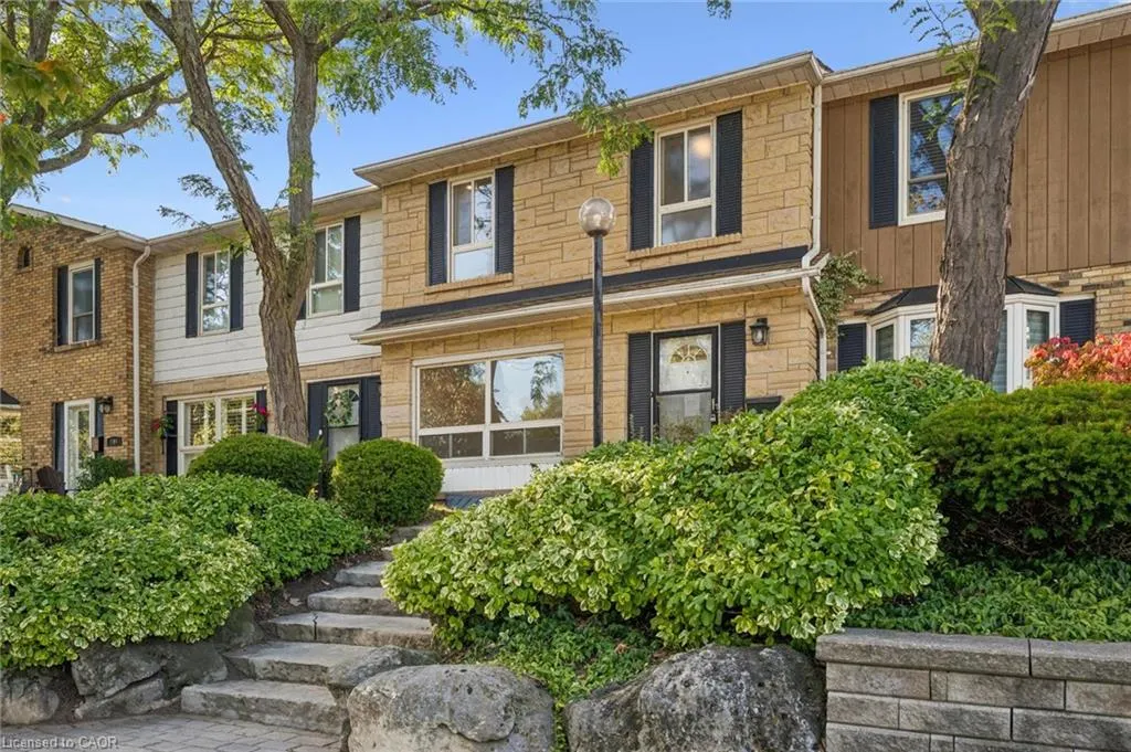 5475 Lakeshore Road #107
