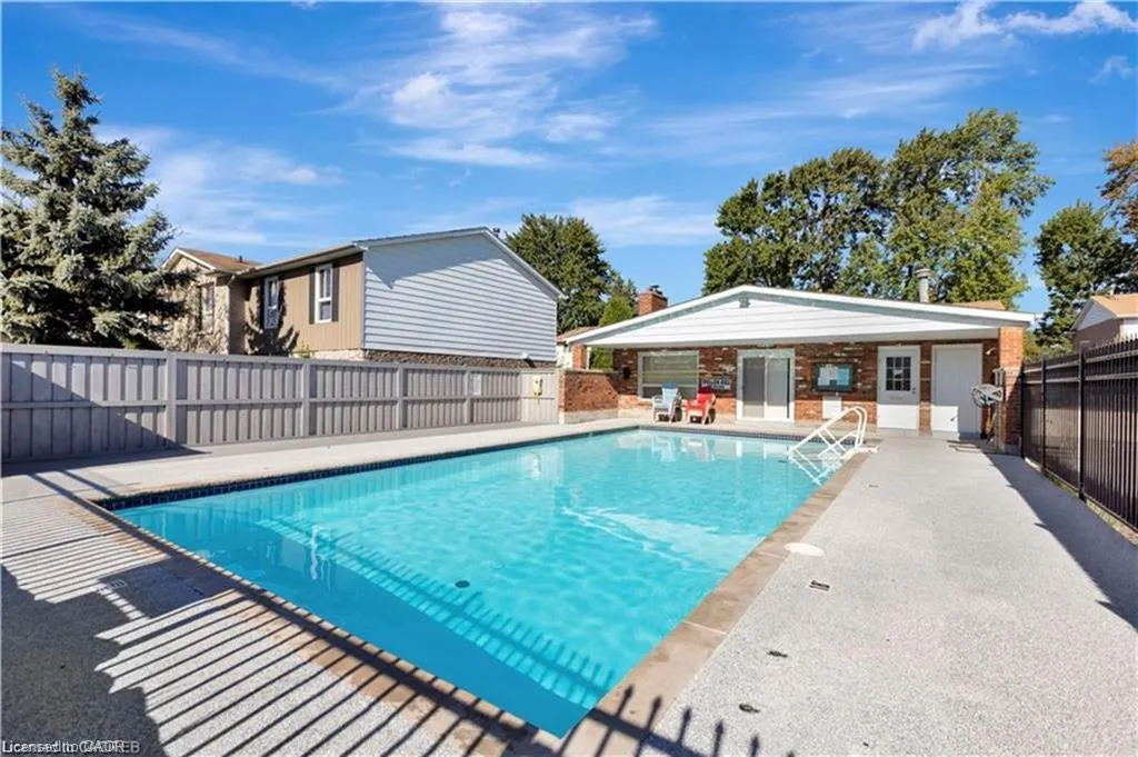 5475 Lakeshore Road #107