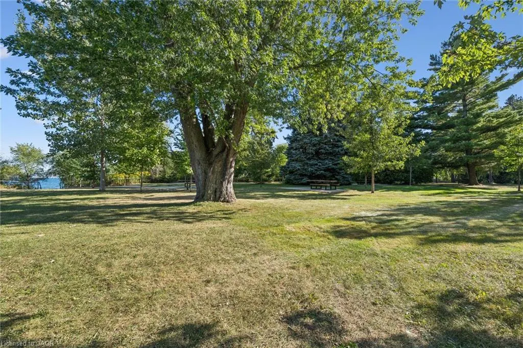5475 Lakeshore Road #107