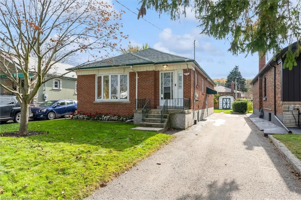 24 Muldrew Avenue