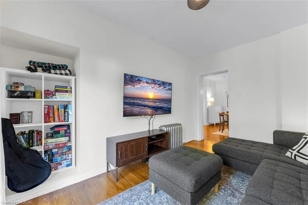 52 Fairmount Avenue