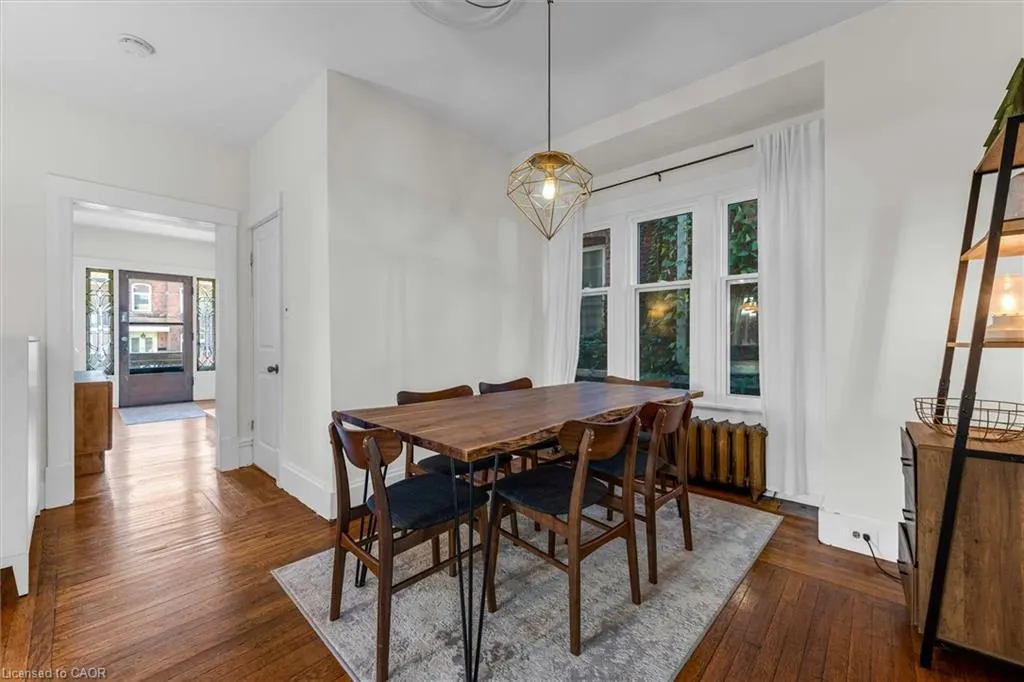 52 Fairmount Avenue