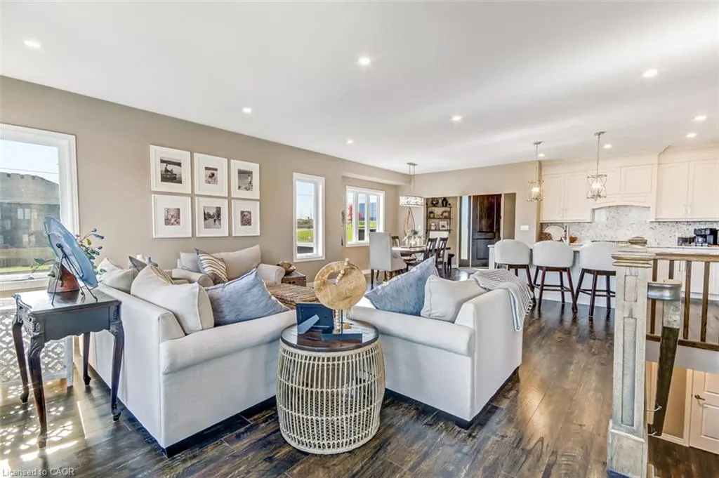 30 Whiting Drive