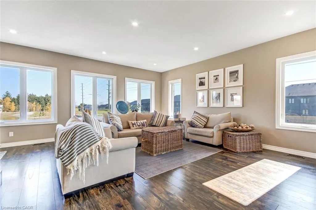 30 Whiting Drive