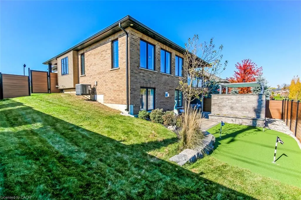 30 Whiting Drive