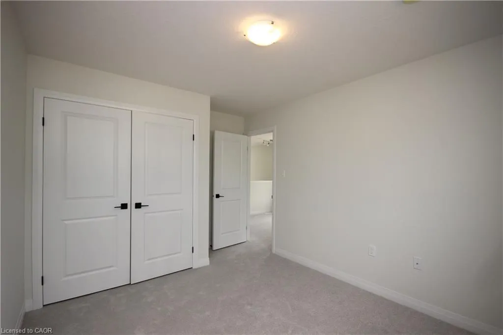 1 Dresser Lane