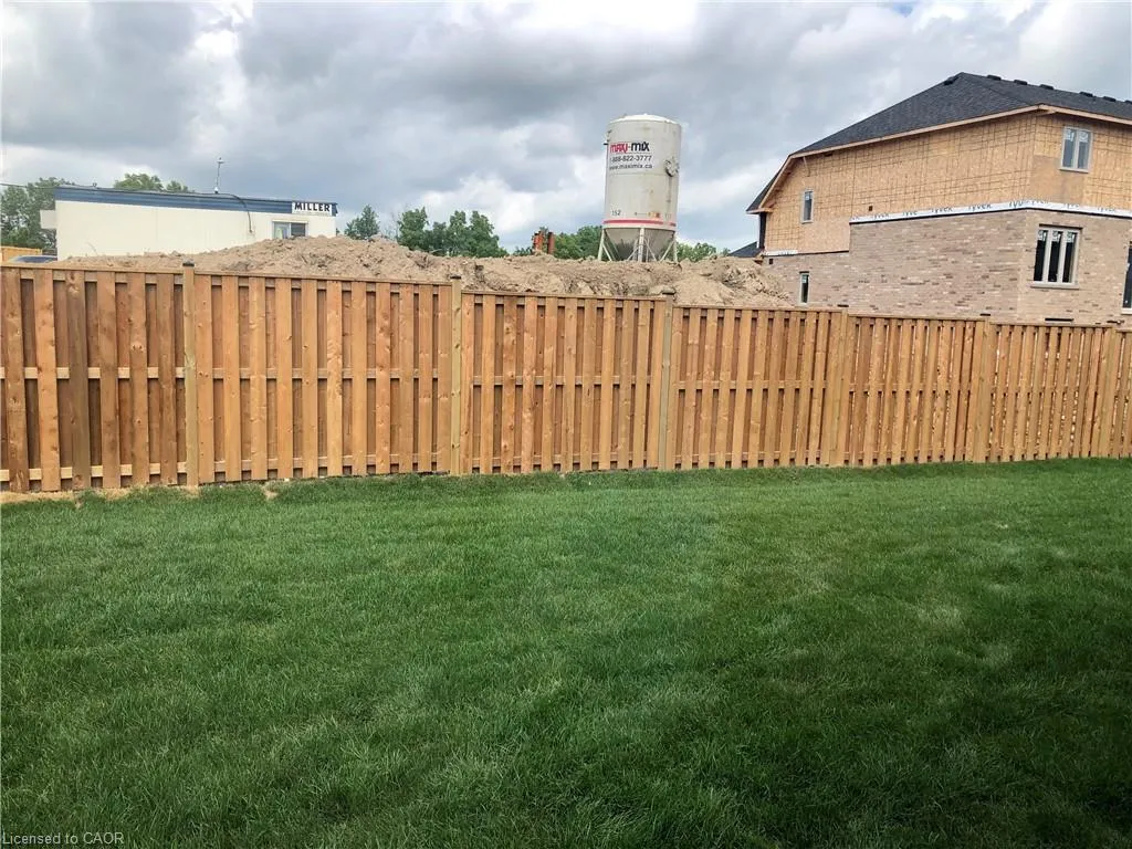 1 Dresser Lane