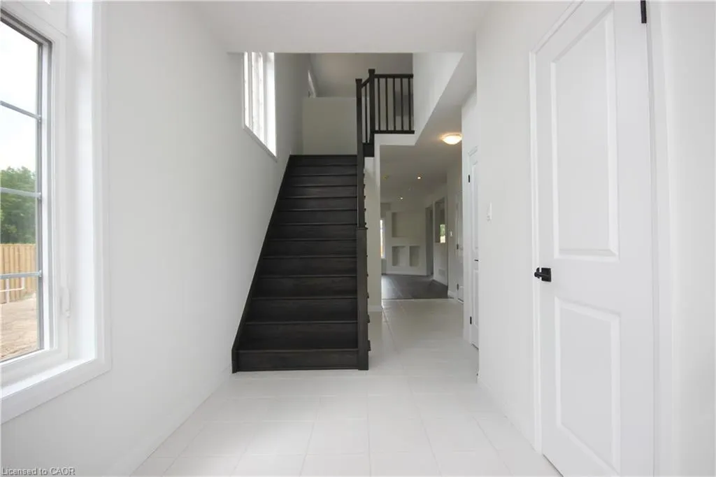 1 Dresser Lane