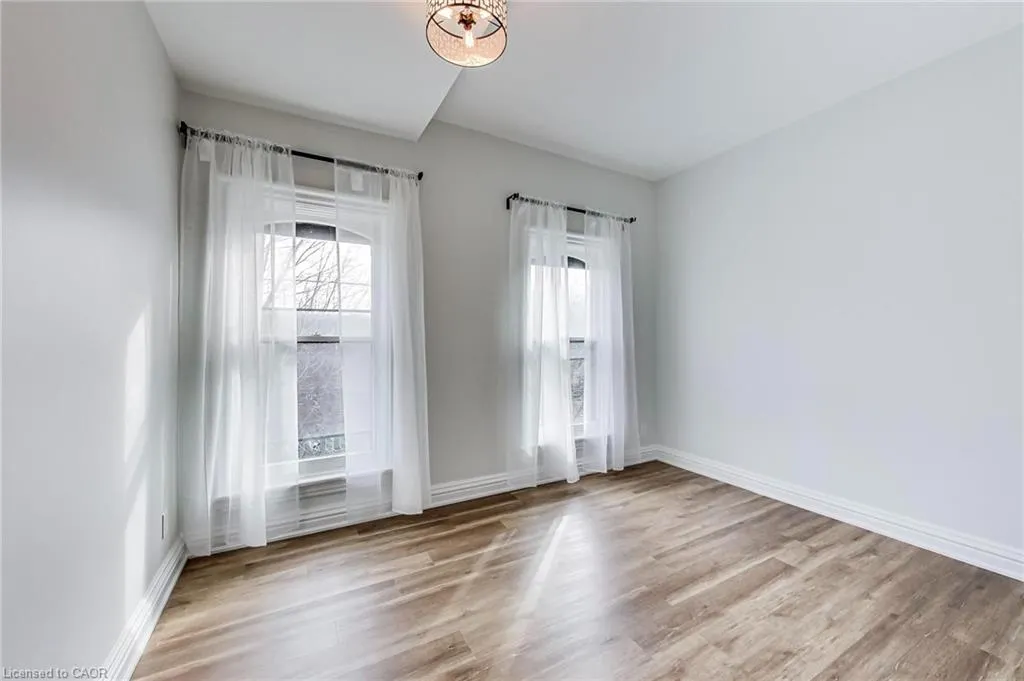102 West Avenue #2