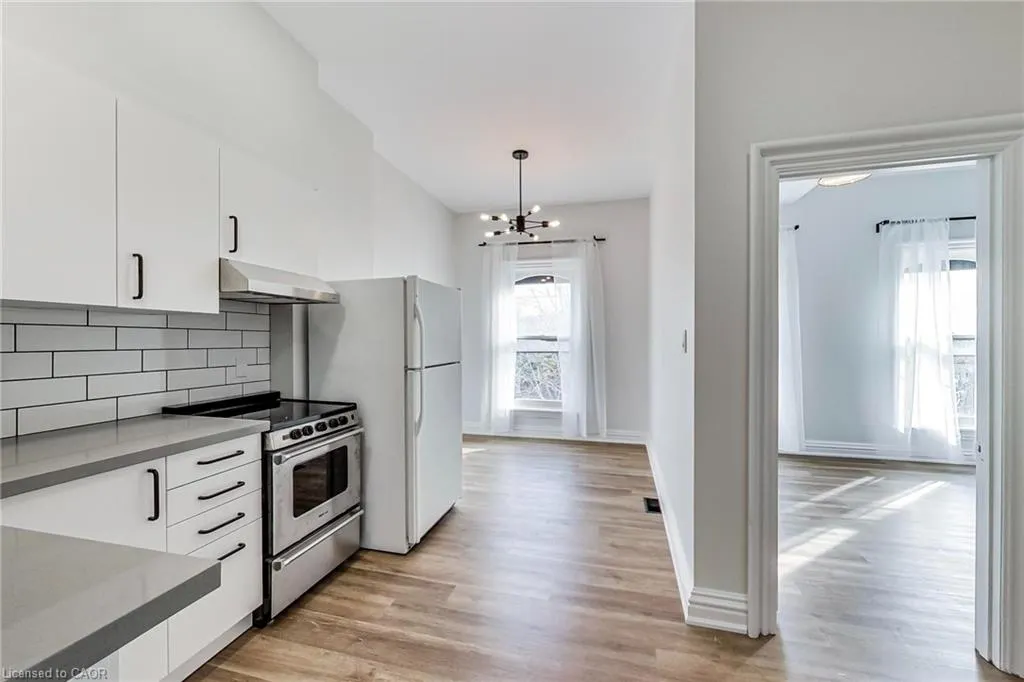 102 West Avenue #2