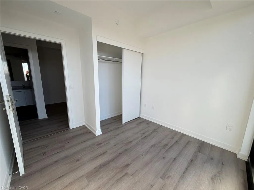 30 Francis Street S #1501