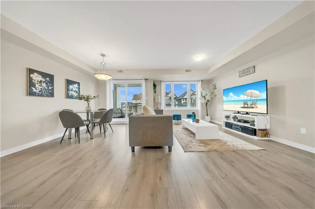 23 Valencia Avenue