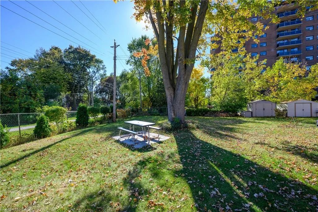 2420 New Street #1