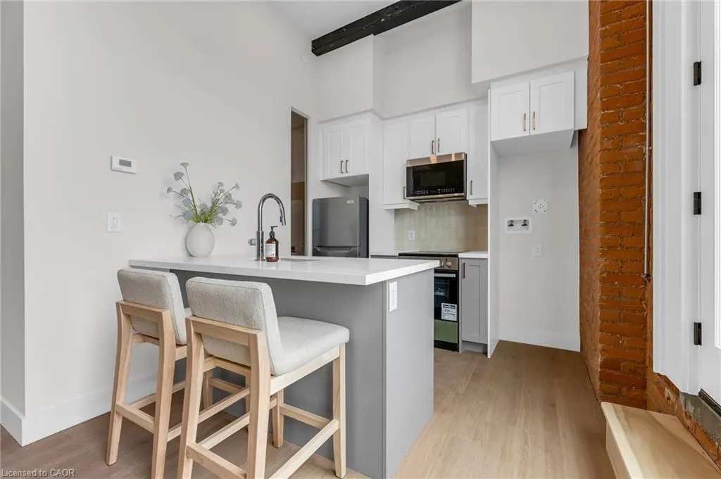 56 York Boulevard #211