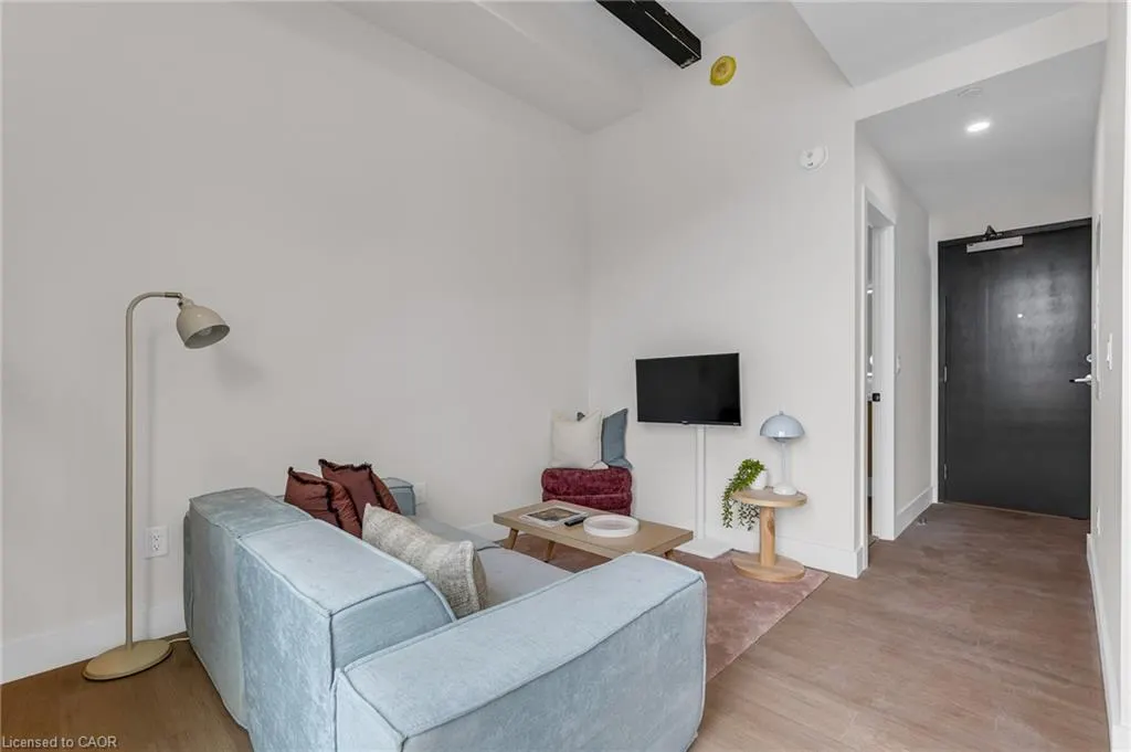 56 York Boulevard #211