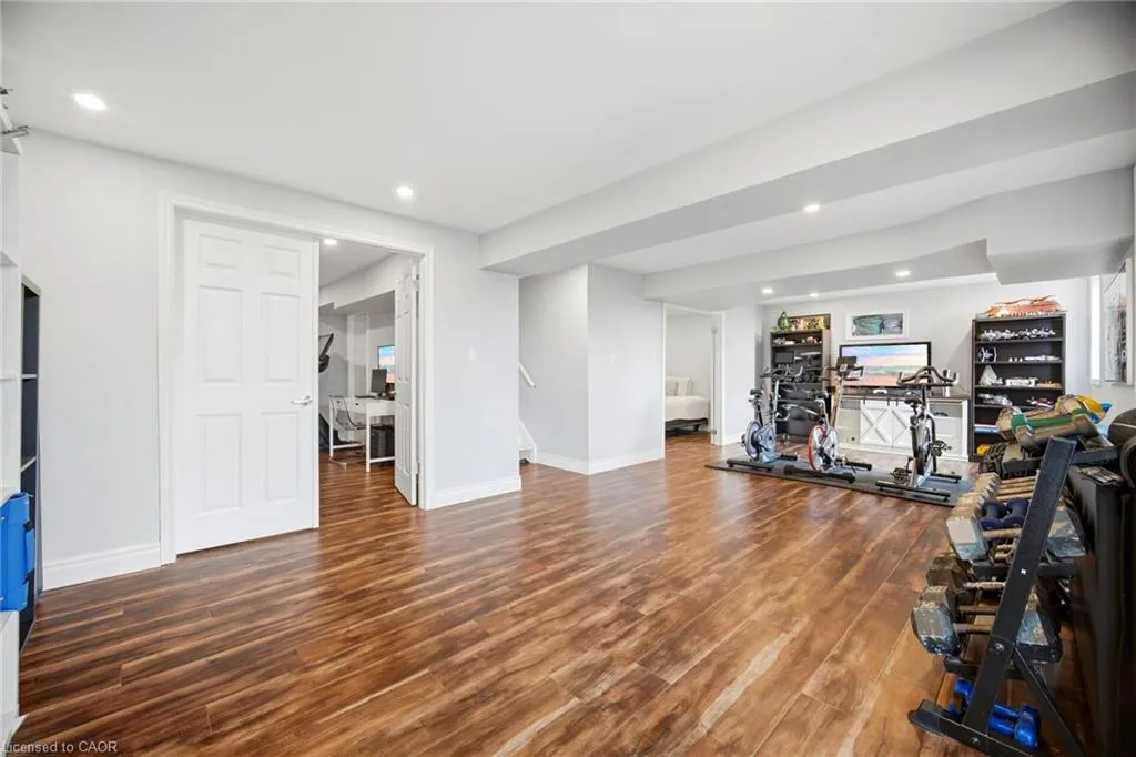 79 Garinger Crescent