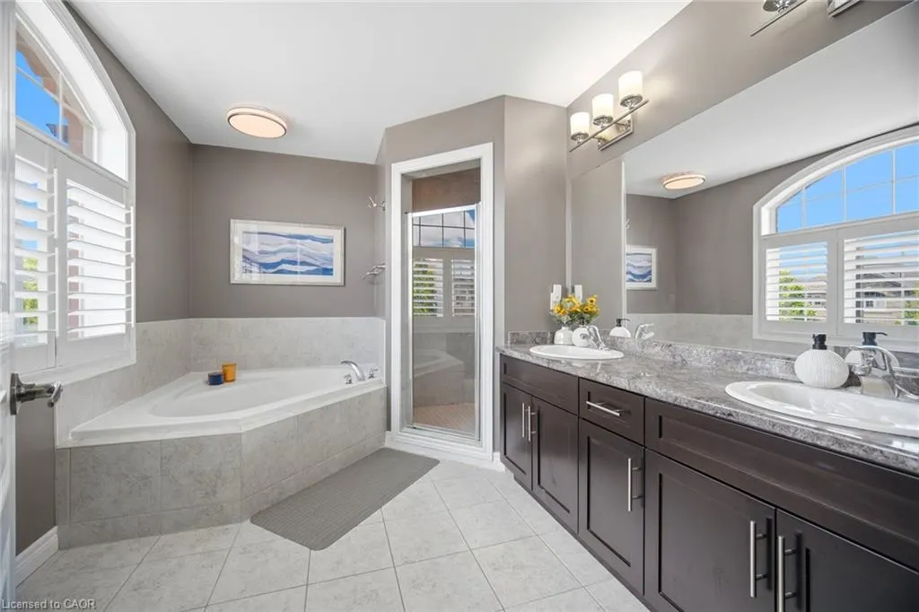 79 Garinger Crescent