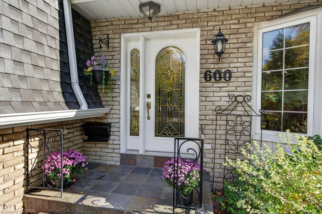 600 Holly Hill Crescent