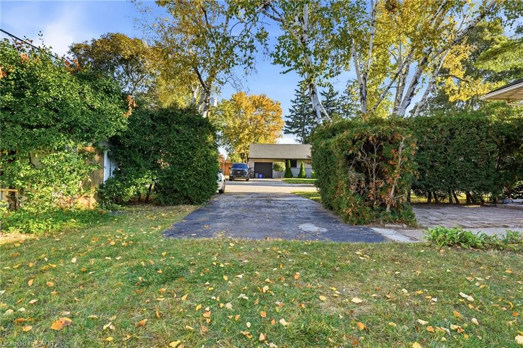 2117 Maplewood Drive