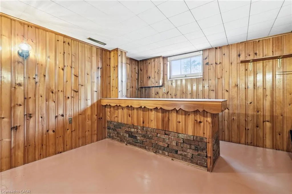 2117 Maplewood Drive