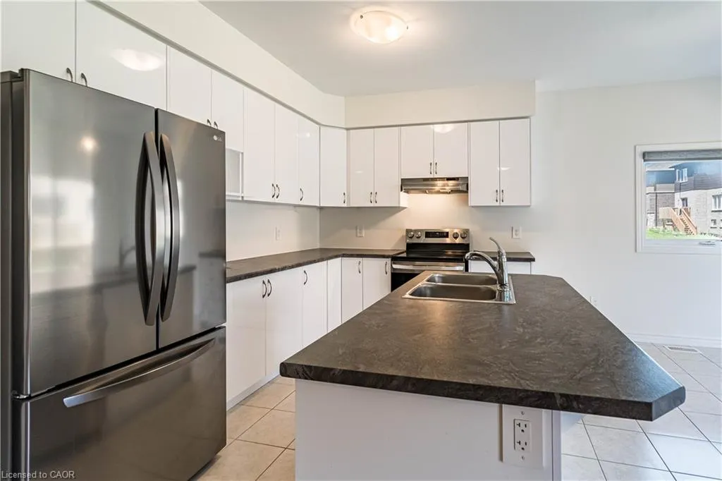 11 Brewis Street