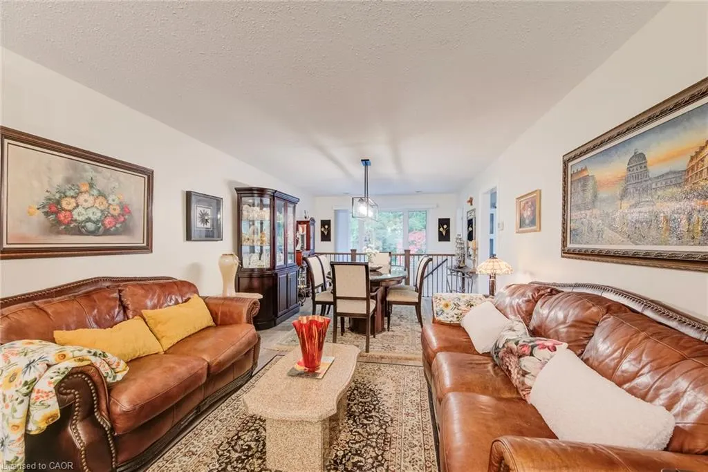 28 Bridlewood Drive