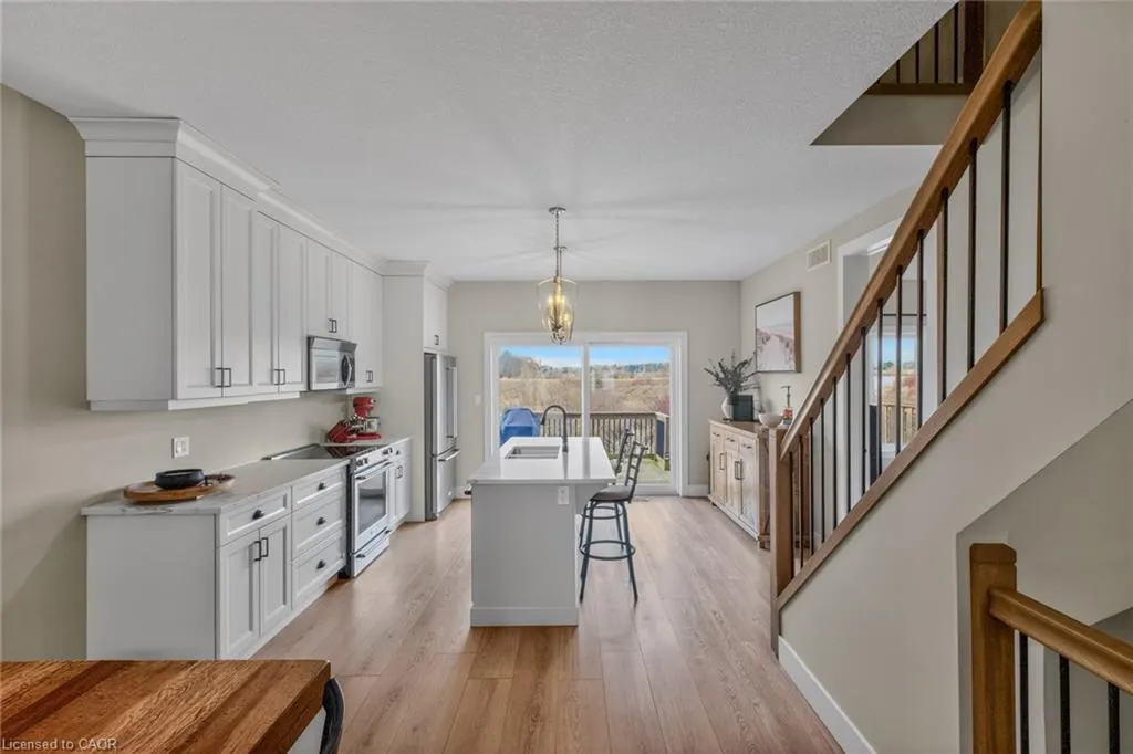 744 Nelson Street #5