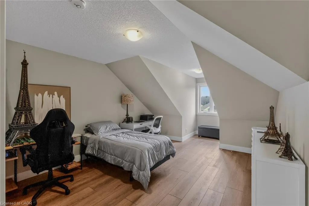 744 Nelson Street #5