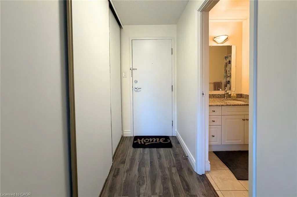 276 Eiwo Court #204