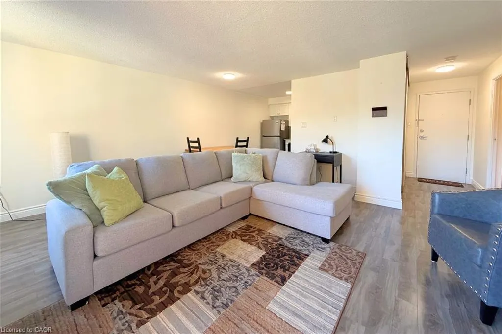 276 Eiwo Court #204